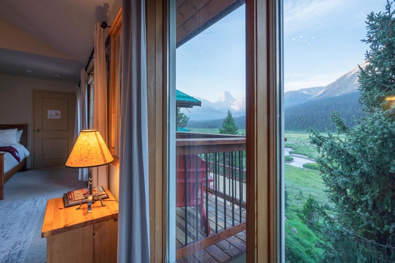 Mount Engadine Lodge Kananaskis Eksteriør billede