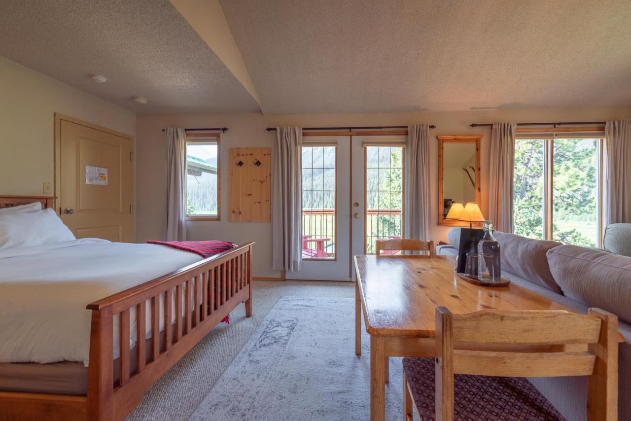 Mount Engadine Lodge Kananaskis Eksteriør billede